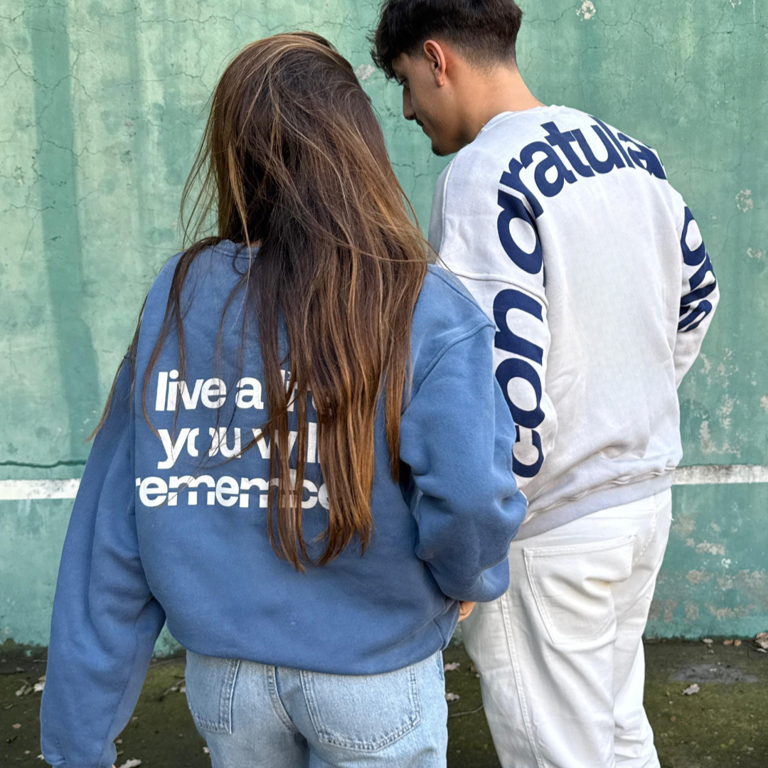CREWNECK "Congratulations" - Light Gray